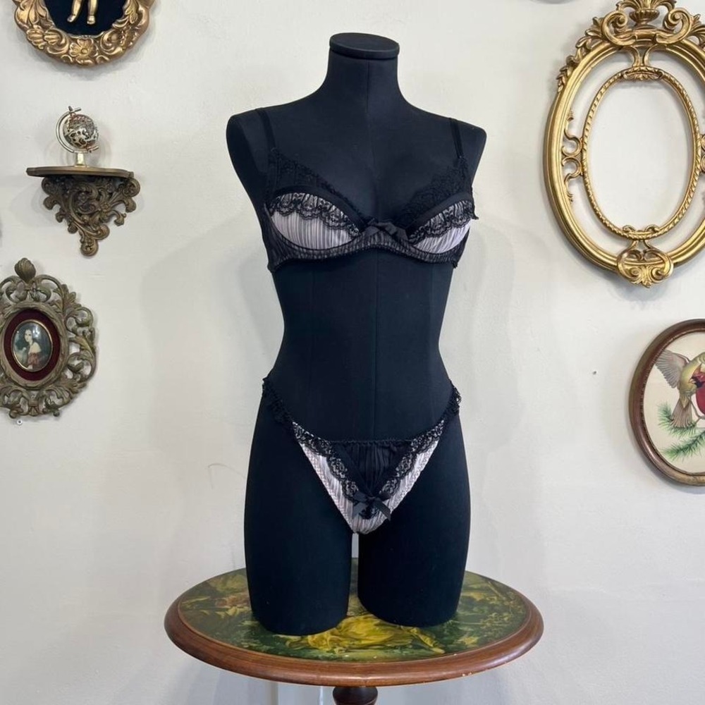 🎀 Agent Provocateur Pleated Lace Lingerie Set 🎀